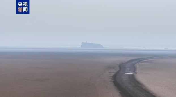 跌破8米极枯水位线!鄱阳湖水位仍将持续走低