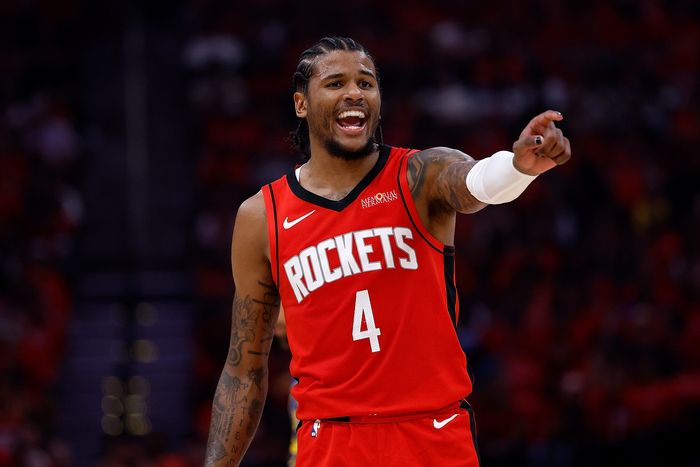 最年轻40分先生!榜首20年后终易主 前10幼詹占3席 一人压KD进前3