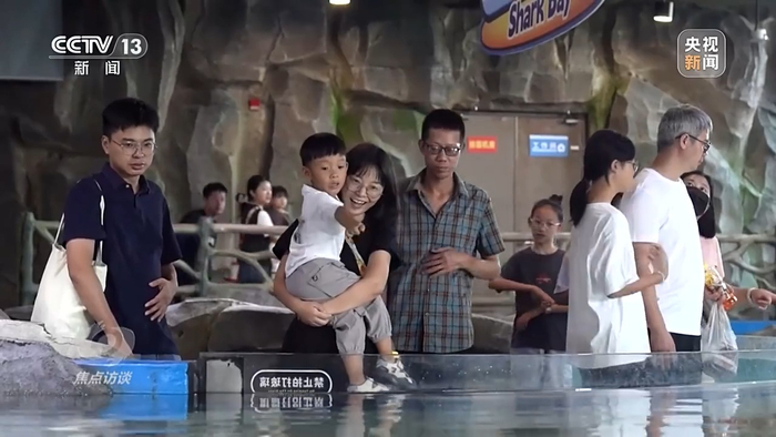 中央财办:扩大内需是明年排在首位的重点任务