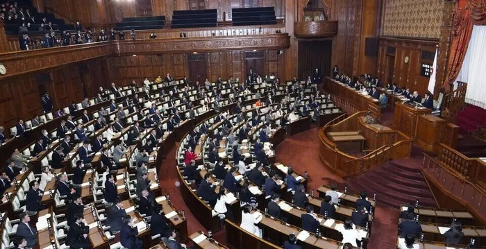 日元迎来30年拐点：日本央行加息至0.75%，宽松时代正式落幕