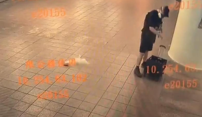 突发！台北随机伤人事件已致2死7伤，行凶者跳楼身亡