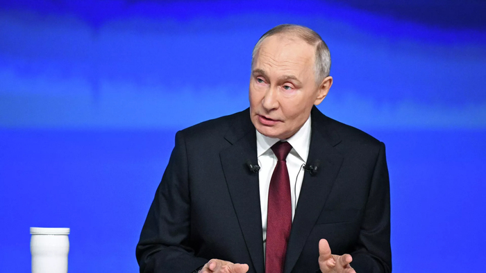 年度记者会刚开始,普京就俄乌冲突作出最新表态