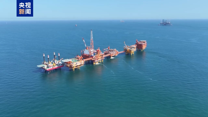 我国海上最大油田年产油气突破4000万吨，创历史新高