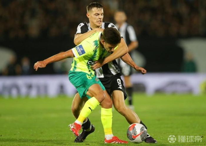 跟队记者:米兰接近以500万欧签下安德烈-科斯蒂奇