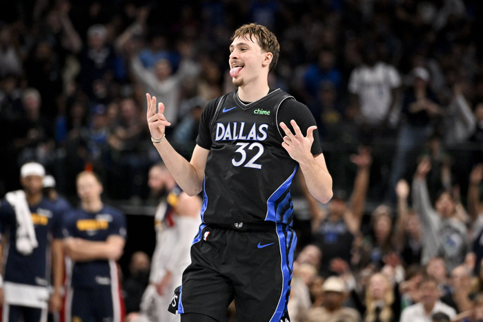 19岁5天！弗拉格成为自2003年勒布朗以来最年轻的圣诞大战球员