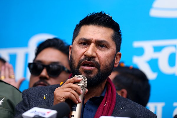 “挑战主流政党”，说唱歌手出身的尼泊尔首都市长将竞选总理