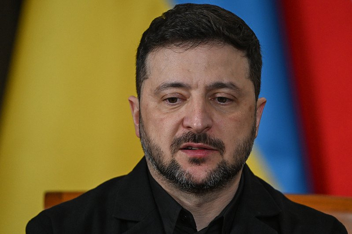 泽连斯基：若与普京对话 将讨论领土问题及俄乌冲突起因