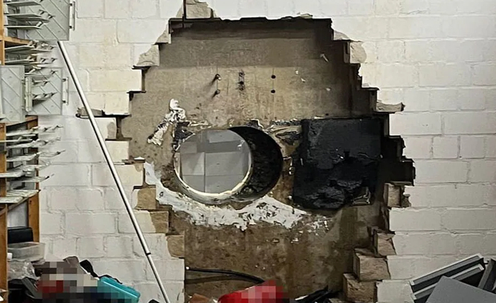 堪比电影情节！外媒：德国一银行金库失窃，窃贼钻洞盗走数千万财物