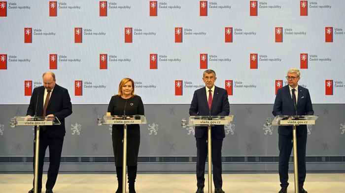 捷克新政府通过施政纲领 与欧盟存在诸多分歧