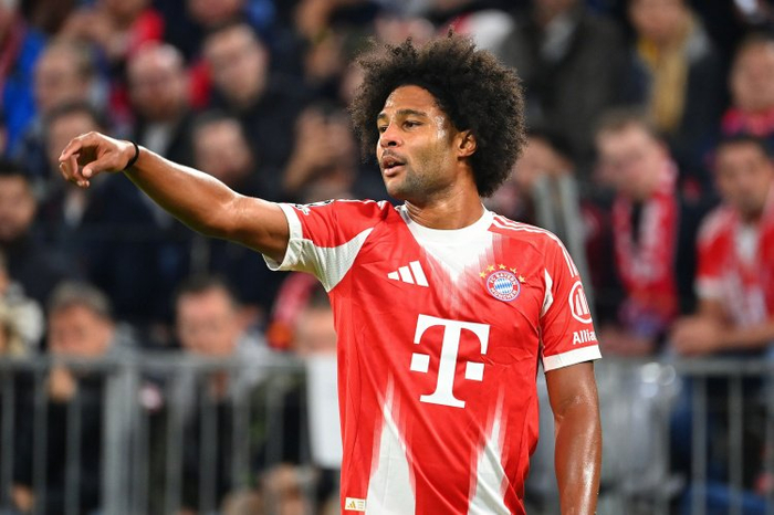 罗马诺:拜仁与格纳布里续约谈判已进最后阶段,新合同将至2028年