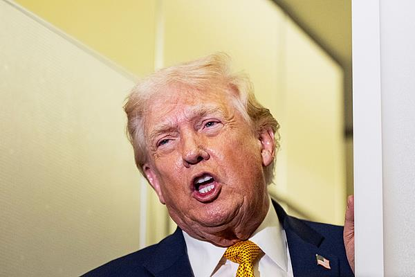 北约担忧特朗普将以“艰难”方式得到格陵兰岛