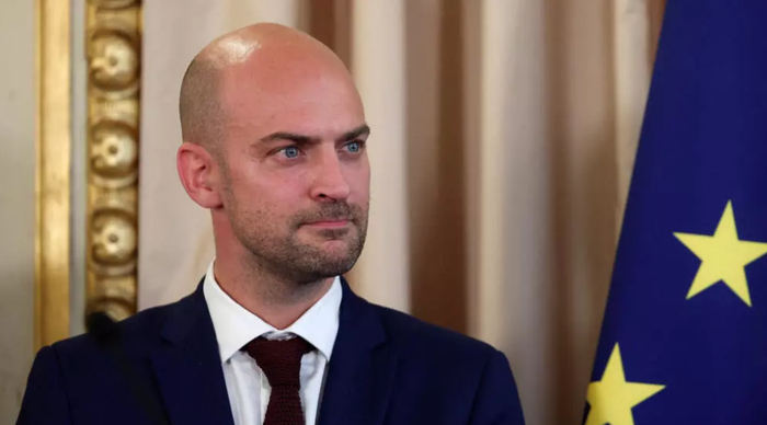 法国外长：欧洲政治组织“如今正处于危险中”