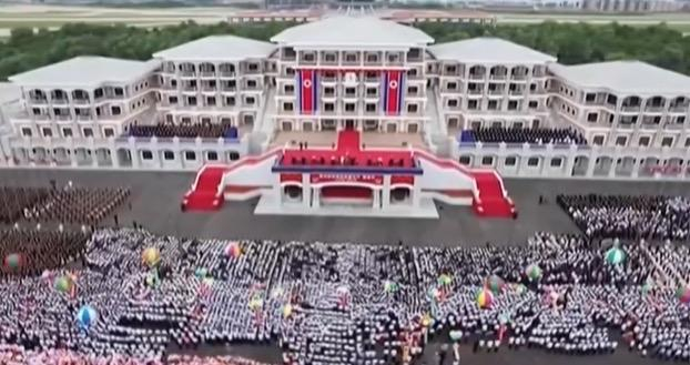 继半年前开放元山葛麻海岸旅游区后，朝鲜1月再添海滨公园和温泉度假村