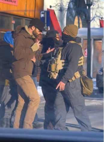 美媒:明尼苏达州再次发生移民执法枪击事件,极大增加美国政府“部分停摆”可能性