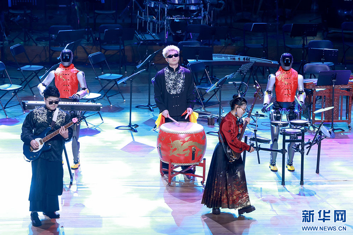 图为23日晚主场展演活动现场。新华网发（赵军摄）