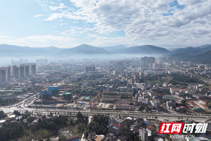 湖南省永州市蓝山县。