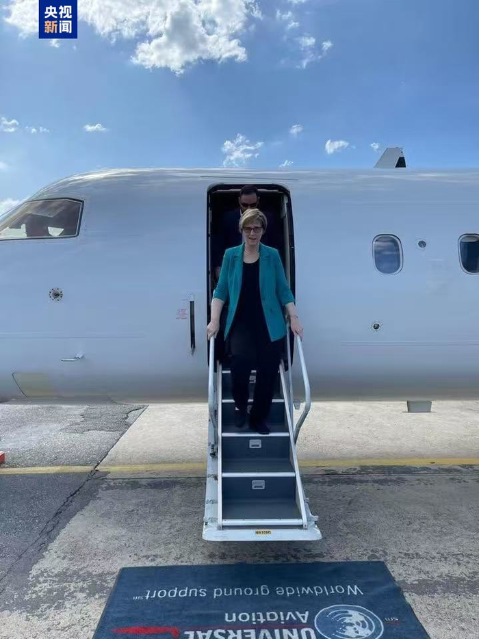 美国驻委临时代办抵达委内瑞拉