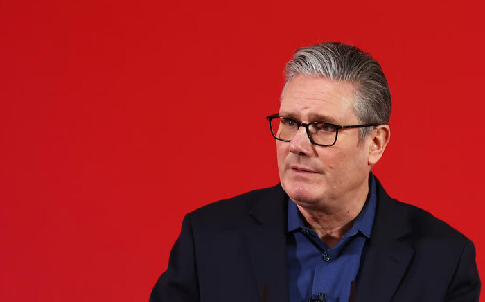 斯塔默向爱泼斯坦案受害者道歉