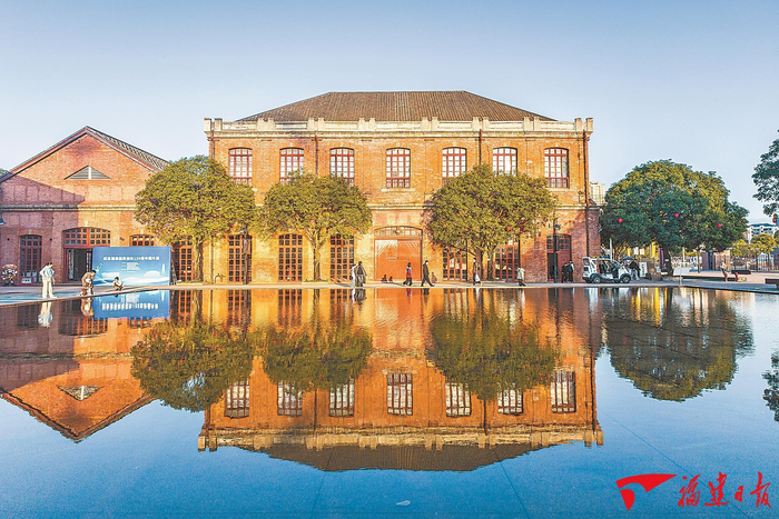 建于1867年的马尾船政绘事院和轮机车间，近年来作为工业遗产被活化利用。福建日报记者 施辰静 摄