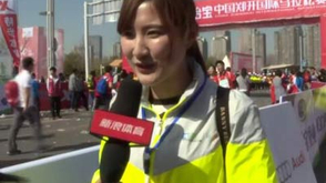 采访爱情跑志愿者