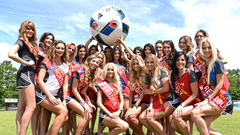 这么多大长腿看傻了