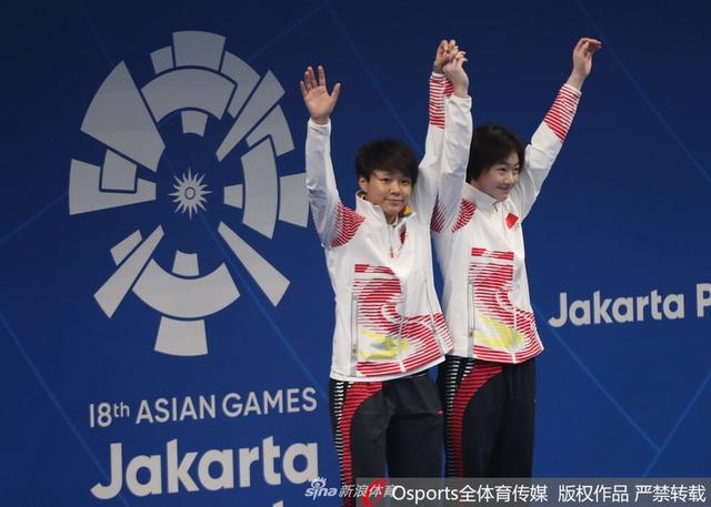 15 北京时间8月29日,2018年雅加达亚运会跳水女子双人三