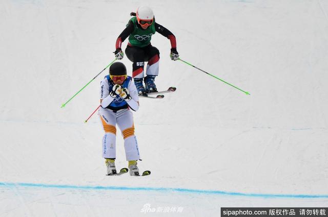 冬奥自由式滑雪女子障碍追逐赛