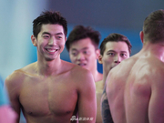 男子4x100米混合泳接力 斯科特奋力冲刺率英国夺冠