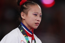 自由操朝鲜选手夺冠泪流满面