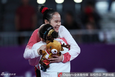 亚运高低杠刘婷婷罗欢分获金银