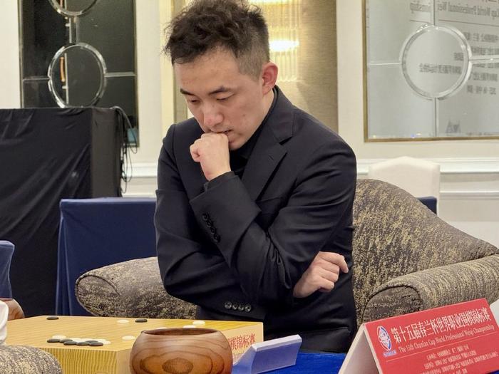 杨楷文在春兰杯决胜局比赛中