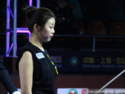 金佳映嘟嘴俏皮可爱