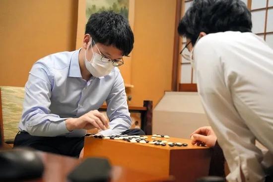 日本围棋"最热"的一天 一力辽:芝野虎丸赢了吗？
