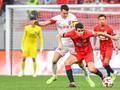 足球报:上海海港vs成都蓉城 决定中超争冠格局?