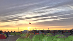 毅行成为探路者英雄