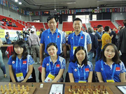 叶江川夸队员：国象男队有定海神针 女队有尖刀