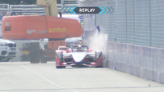 视频-马恒达车手维尔莱茵撞墙