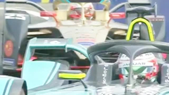 视频-维尔戈尼竖中指