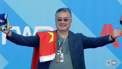 视频-FE三亚站钛麒车队领奖