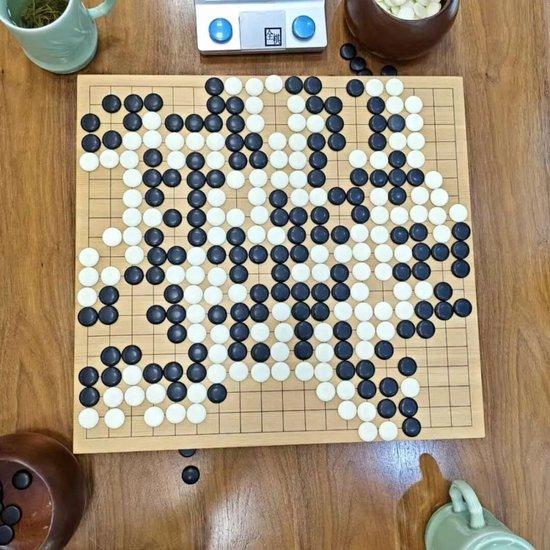 李瀚云(执黑)6d vs 康乔(执白)6d