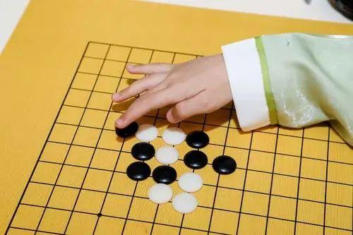 “有道纵横杯”少儿围棋公开赛火热报名中！