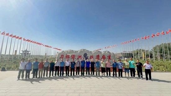 西部国象推广工程（新疆站）特级大师国象广场战群雄