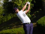 武藤俊宪领先亚巡赛松下公开赛第三轮 石川辽第5