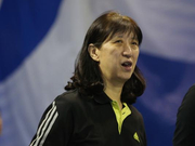 赖亚文观战男排奥运资格赛