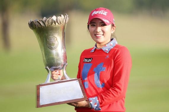 园女子赛李宝美本季第六次夺冠 突破2亿日元_