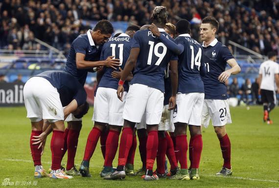 法国队陪着德国队在法兰西球场留宿