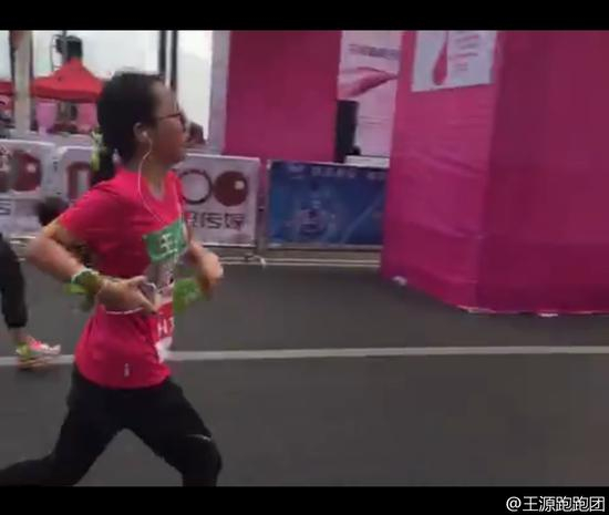 重庆半马跑跑团半马选手