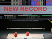 热血沸腾之战！谌利军狂破两世界纪录夺2金1银 