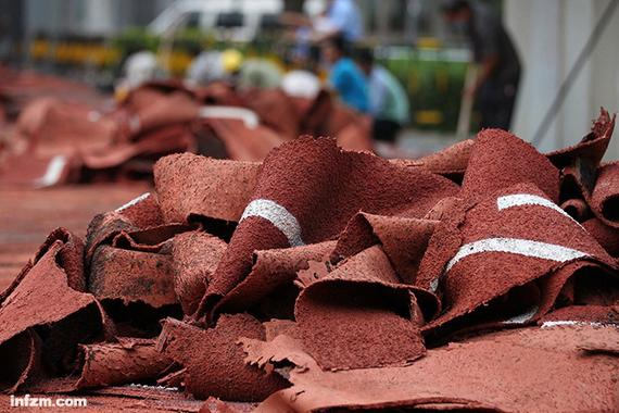 毒跑道调查:有害物不止苯系物 验收仅流于形式