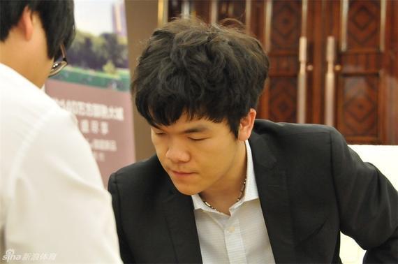 柯洁佯攻一厢情愿 朴永训展现强硬一面(多谱)